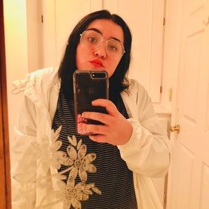 Meet your Posher, Ana